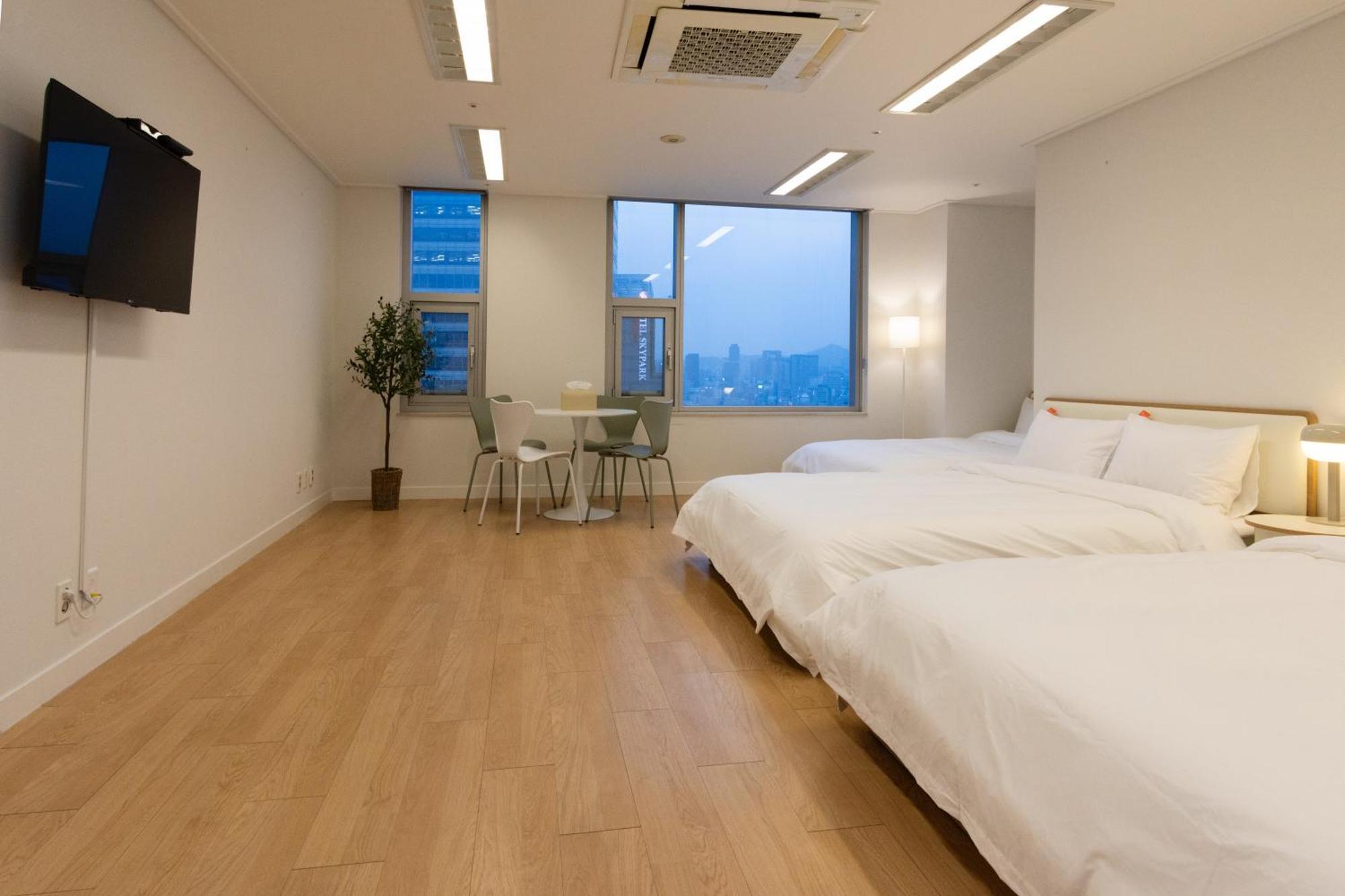 "Grand Opened" Maxtyle Guesthouse Dongdaemun Сеул Екстериор снимка