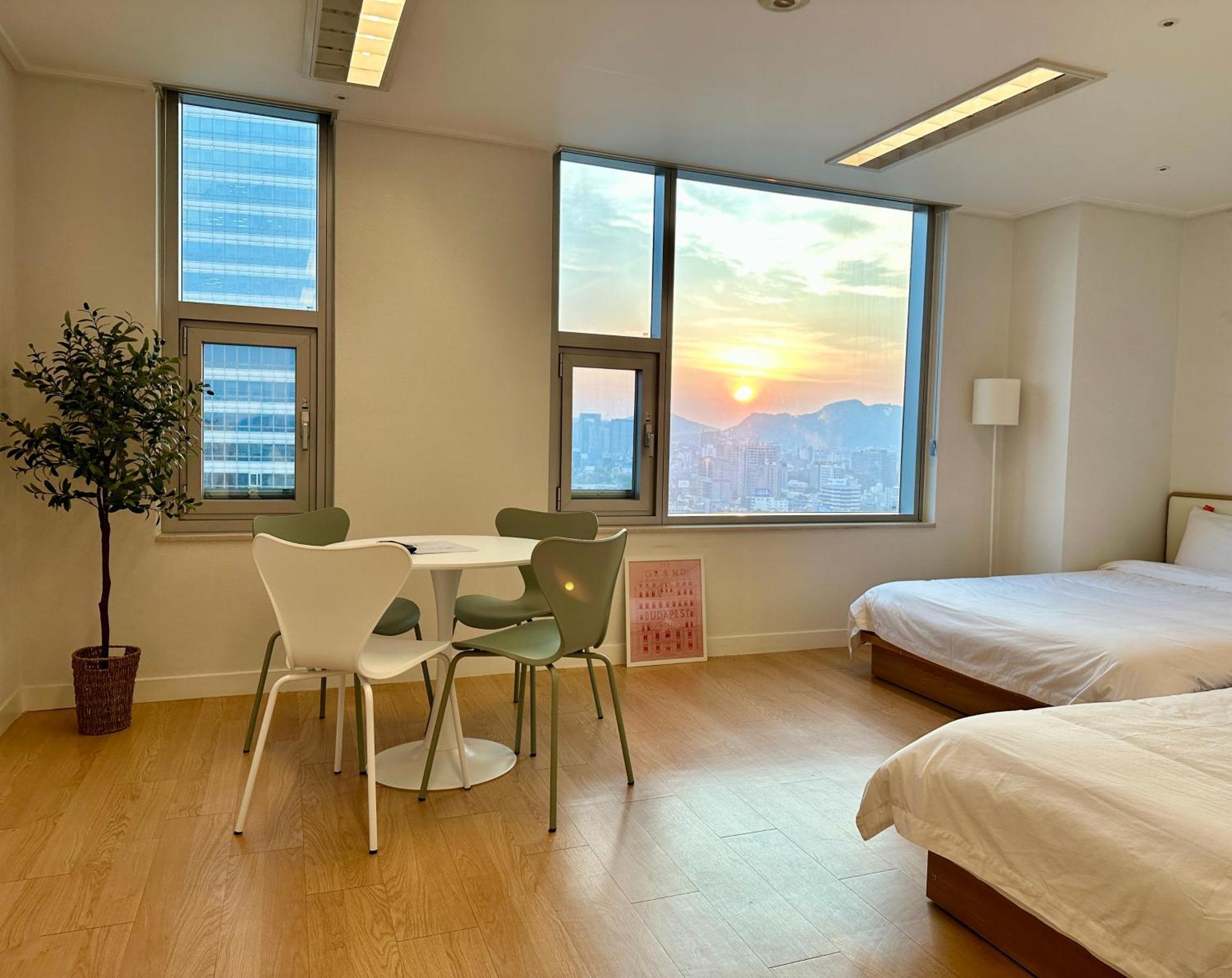 "Grand Opened" Maxtyle Guesthouse Dongdaemun Сеул Екстериор снимка